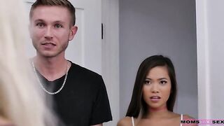 StepMom London River Jealous - Fucks Boy & Vina Together S14:E10