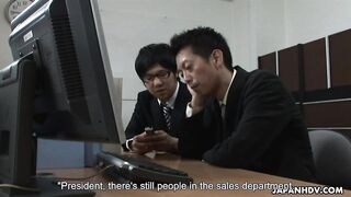 Emiri Mizukawa's Office Fuck: Young Stud Soaks Her Cunt