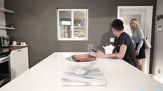 Lilly James' Stepson Service - S2:E3