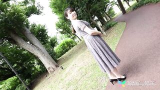 Young Housewife Tomoko's Juicy Ass Playdate