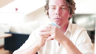 Coming Out On Top - S46:E19