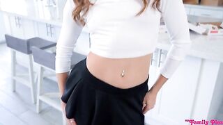 Katie Orders Stepdad Damon To Fuck Her While Pretending They're Married - S34:E2