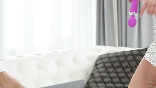 I Love When You Touch Me - S47:E17