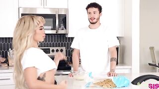 Luna Luxe's Surprise Boob Show