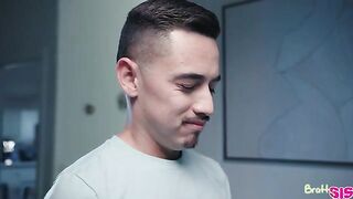 The Sensual Adventures of Scarlett - A Spooky Tale