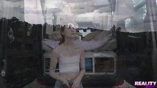 Scarlet's Van Tour Escapade - S6:E4