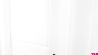 Naked Grad Fuck Aria Teases stepbro Tyler S37:E2