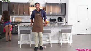 How To Tell If Your Stepdaughters Pussy Is Hot And Ready - S2:E2