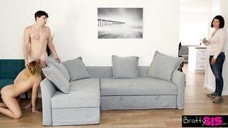 She caught her stepbrother fucking a pumpkin