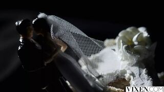 Avery's Sensate Focus: Oliver's Intimate Edge with VIXEN