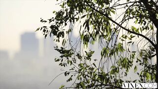 Vixen College Couple Offer Themselves to Filming Student