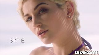 Club Vixen Vacation: Anonymous Hotel Hookup