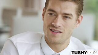 Hedge Fund Boss Fucks Assistant's Ass For Forgiveness TUSHY