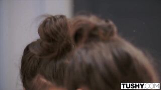 Brooklyn's Insatiable Gaping Adventure: Shared Tushy Obsession