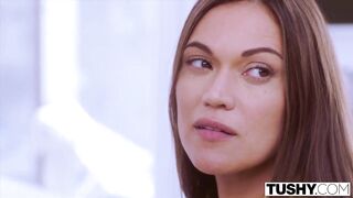 Ibiza Vacation: Alyssa's Anal Adventures with Strangers