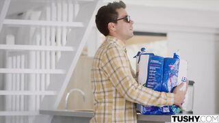 Vacation threesome turns foursome Alberto & Christian join Sasha & Cayenne