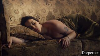 Vanessa's Wild Late-Night Stranger Fuck in Empty Home