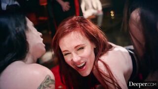Experience DEEPER Group Orgy Action