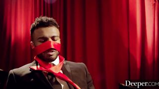 Haley's Theater Game: Stranger's Innocent Pussy.