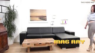 Czech Teen Mag Ray: Leggings Wet, Pissing, Pussy Pumping