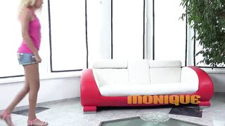 Pissing Beauty: Panties Cleaned & Toy Play Orgasm