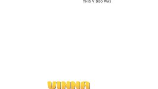 Vinna's Golden Flavor: Pissing & Pussy Play Unleashed
