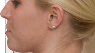 Stacked Vanessa Cage Passionately Takes His Big Dick Down Her Throat