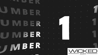 Top 5 Weekend To Remember Scenes - Hot Babes Getting Licked And Fucked