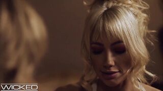 HOT Lesbian Blonde Facesitting And Eating Each Other Out