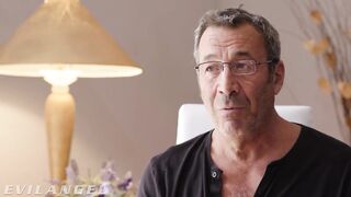 I Am Aubrey: Glamourous Aubrey Kate Rides Ramon's Big Cock -