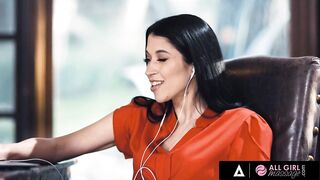 Two Beauties Take A Break From Work To Lick Each Other's Pussies