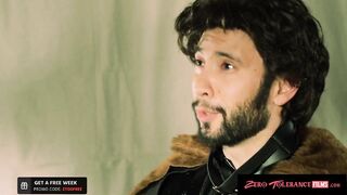 Milady Headed Down South For The SLOPPIEST Of Blowjobs