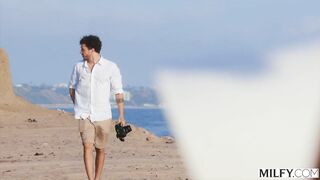 Photographer Fucks Rich Blonde at Beach