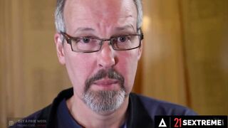 Foxy Ukrainian Elle Rose Invites Her Stepfather's Best Friend Inside To Bang