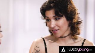 Gorgeous College Babe Brooklyn Gray Has Passionate Sex With Her Romantic Girlfriend