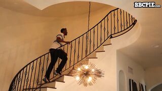 Stepbro's BBC Fills Nikole Nash's Creampie Desire in Sauna