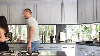 Megan Rain StepSib Cam Toy Show Accident