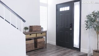 Penelope Woods Fucks Her Boyfriend's Cock in The Ass, Laundry Room Fun