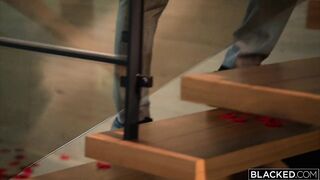 Kimmy's Splits On BBC To Satisfy Hardworking BF