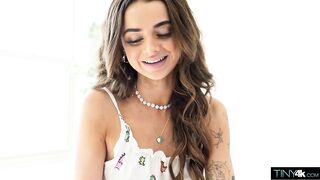 Teen Gives Big White Cock A Thrilling Ride