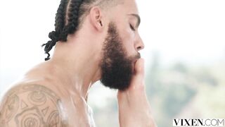 Blonde Salesgirl Addison Vodka Offers VIP Client Exclusive Pussy Care