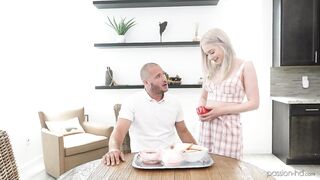 Scarlett Hampton Fucks Her English Host