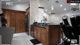 Stepsister Streams Her Slutty Gaming Show Stepbro Catches Her