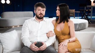 Hubby Logan Watches Wife Sienna Double Penetrated