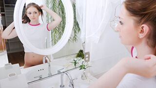 Stepdaughter Caught Teasing My Boner In Bathroom