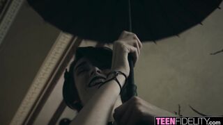 Ivy Aura's Gothic Fucking Desire 3