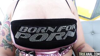 Siri's Anal Adventure Deep in Pound Town