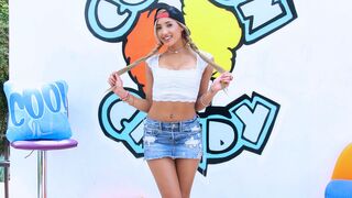 Chloe Amour's Ass-to-Mouth Erotic Adventure