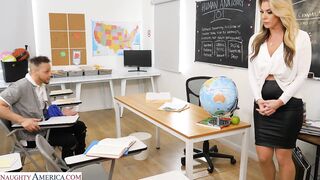 Professor Kayla Paige knows how to teach