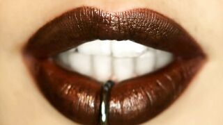 Diamond Kitty's Car Pleasure Caught by Student for Silence